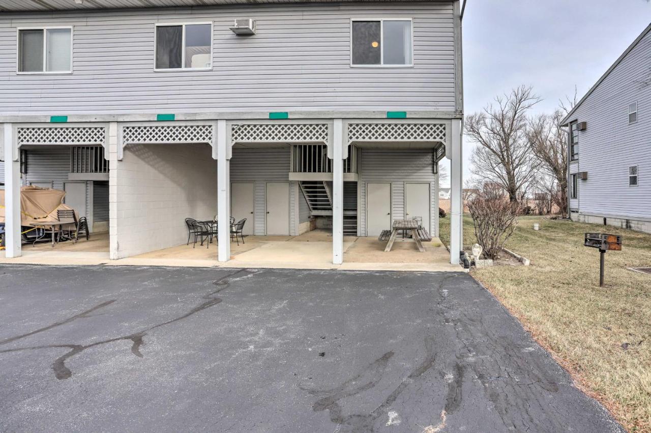 Condo With Balcony, Dock And Access To Lake Erie Sand Beach المظهر الخارجي الصورة