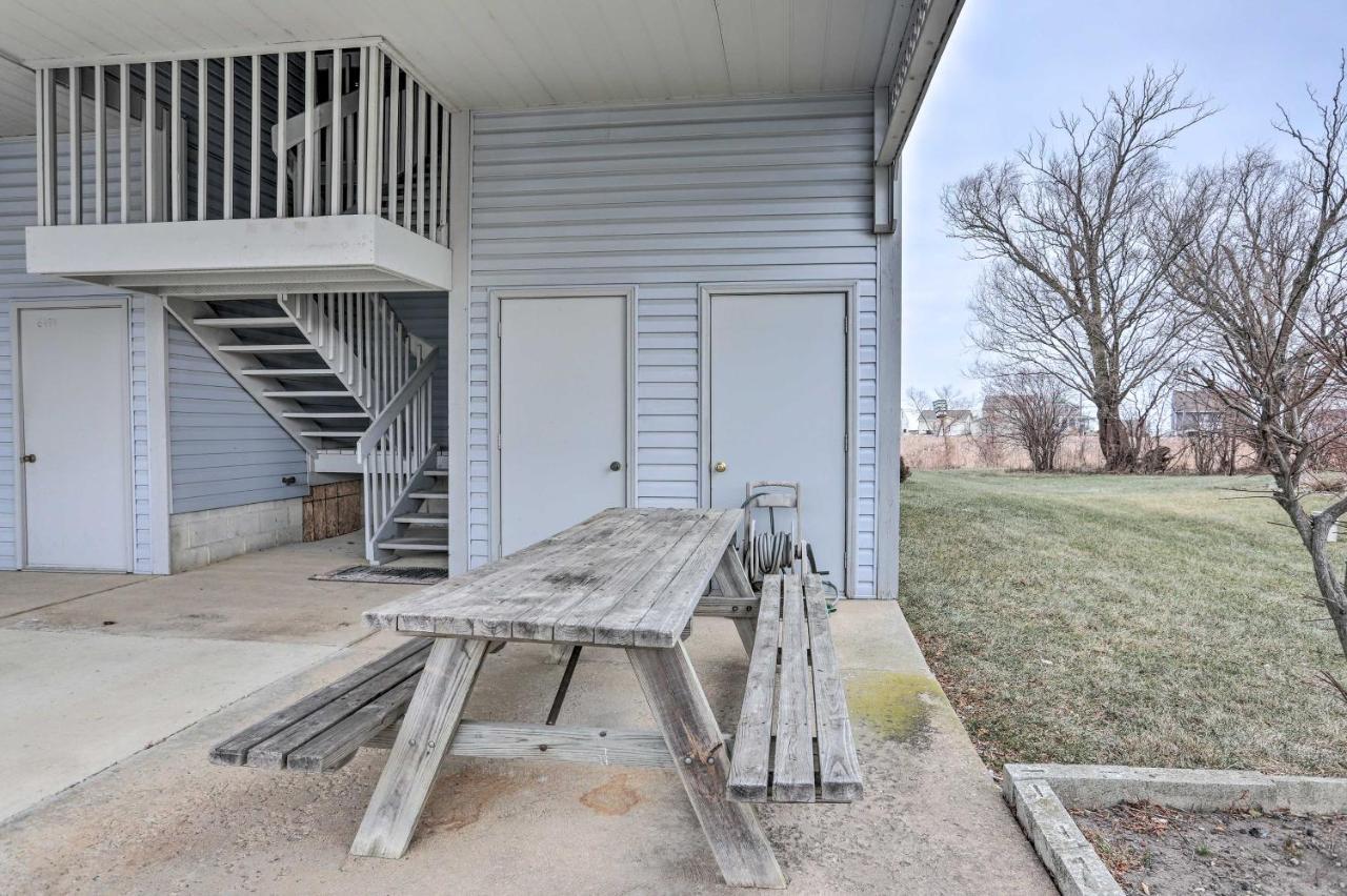 Condo With Balcony, Dock And Access To Lake Erie Sand Beach المظهر الخارجي الصورة